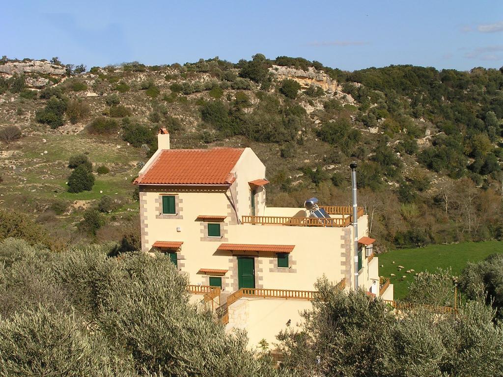 Stratos Villas Kaloniktis Екстериор снимка