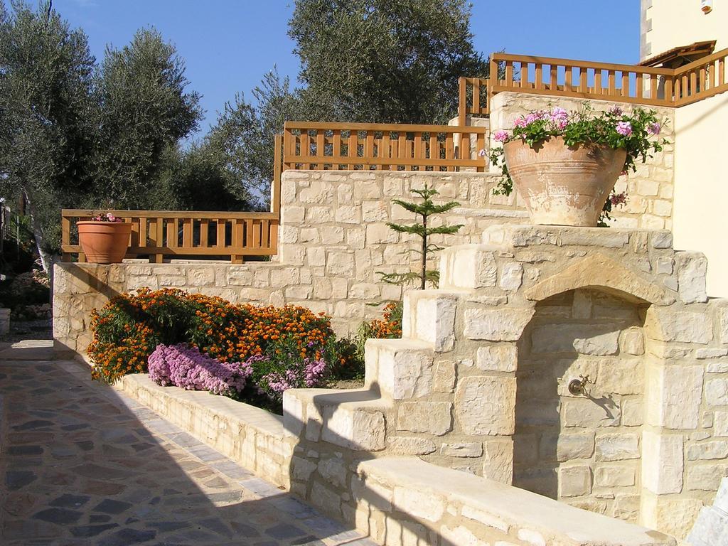 Stratos Villas Kaloniktis Екстериор снимка