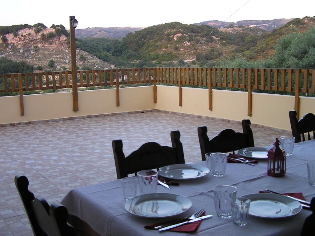 Stratos Villas Kaloniktis Екстериор снимка
