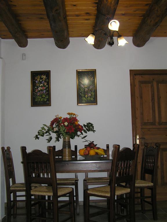 Stratos Villas Kaloniktis Екстериор снимка