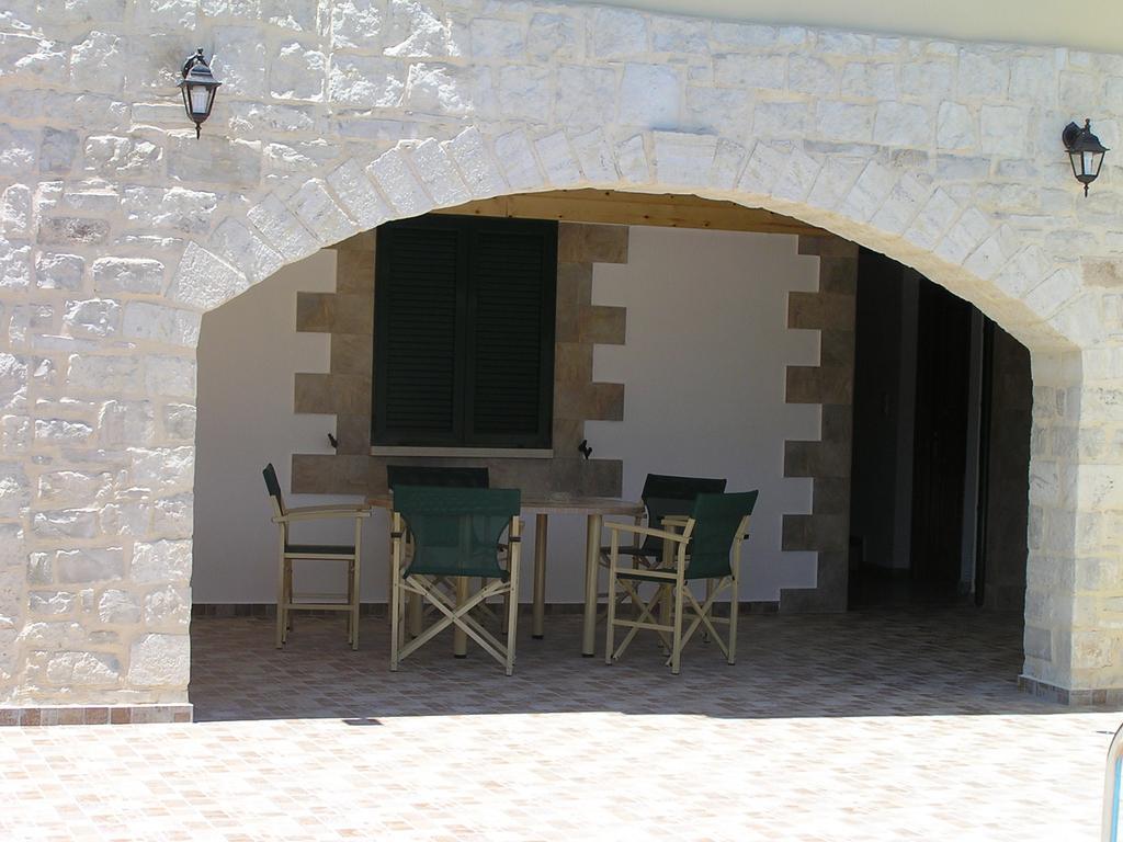Stratos Villas Kaloniktis Екстериор снимка